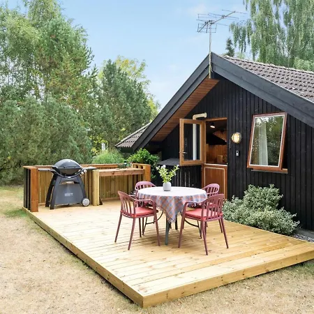 Ija - 200m From The Sea In Sealand By Interhome * Follenslev